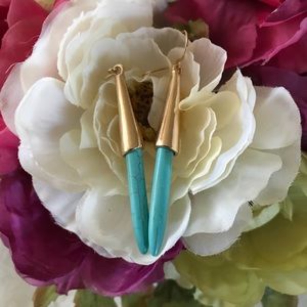 Turquoise and Gold Dangle Earrings - Picture 5 of 6